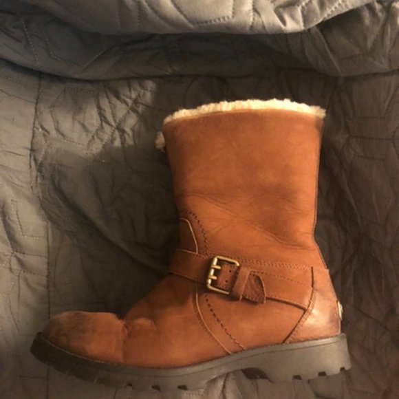 Ugg Baltimore Brown Boots - Picture 2 of 3